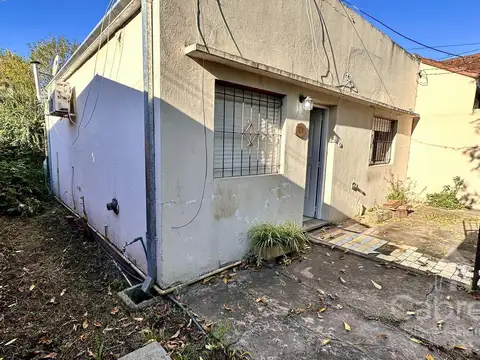 Casa en Venta en Lisandro Olmos Etcheverry, Partido de La Plata
