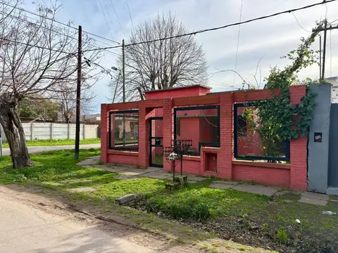 Casa en Venta en Villa Elvira, Partido de La Plata