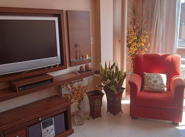 Departamento · 75m² · 4 Ambientes · 1 Cochera