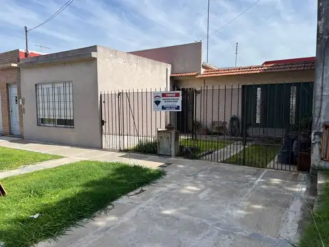 Casa en Venta en Lanus Este, Lanus