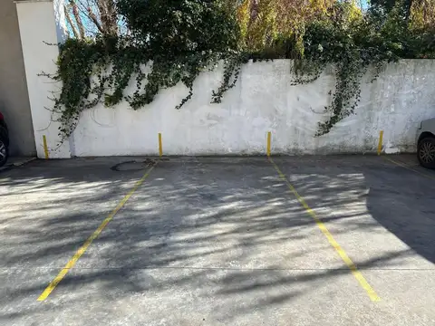 Cochera en Venta en Lanus Oeste, Lanus