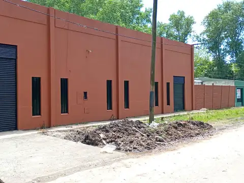 Galpón en Venta en Lisandro Olmos Etcheverry, Partido de La Plata