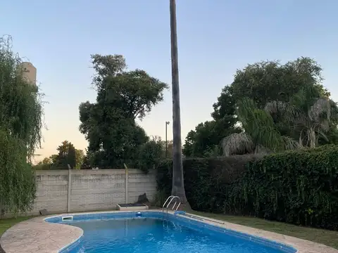 Quinta en Venta en Parque Los Robles, La Reja