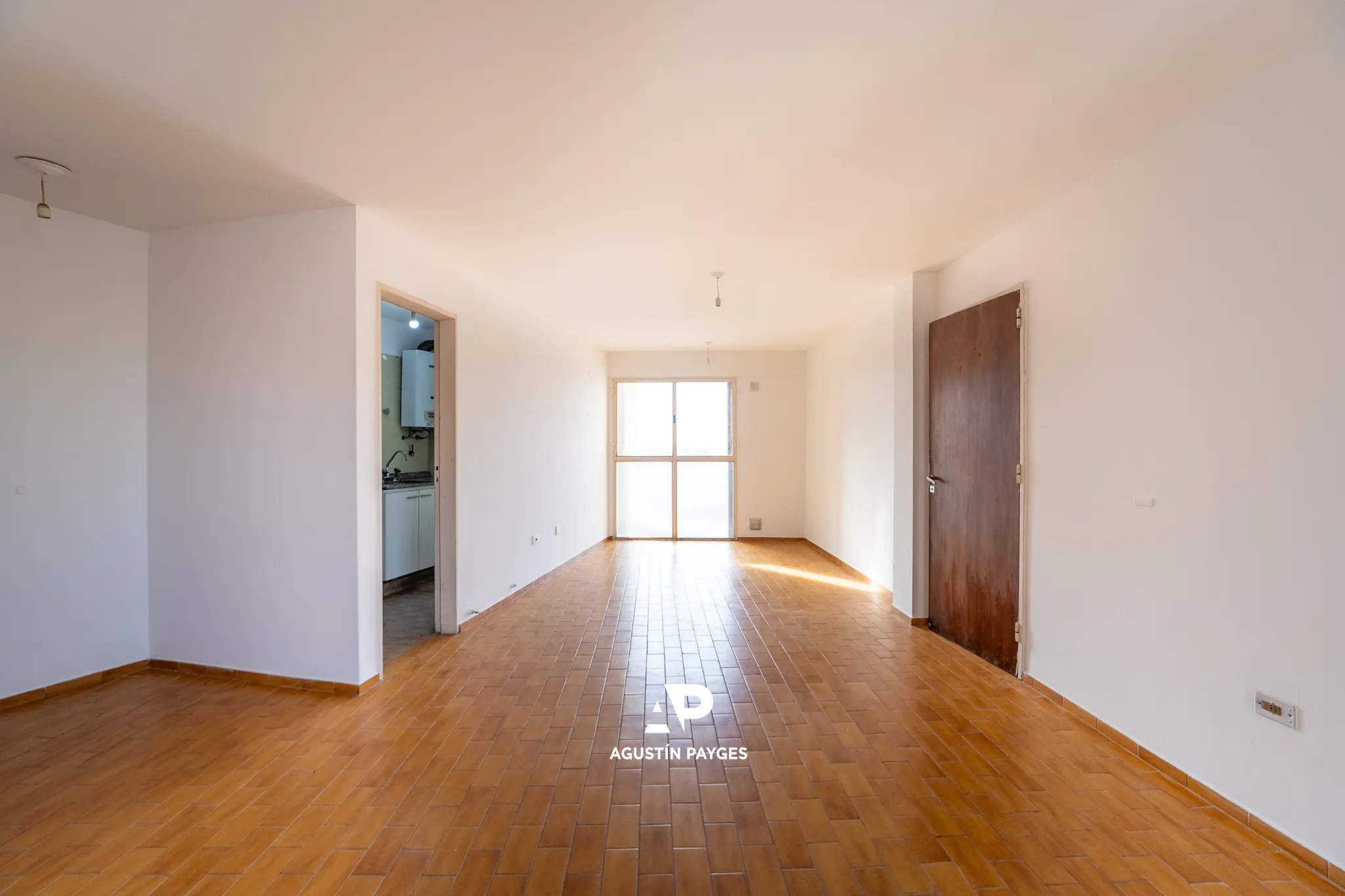 Depto. en Venta Usd 49.000 2 Dorm., Piso 9 y 81 m² | Centro