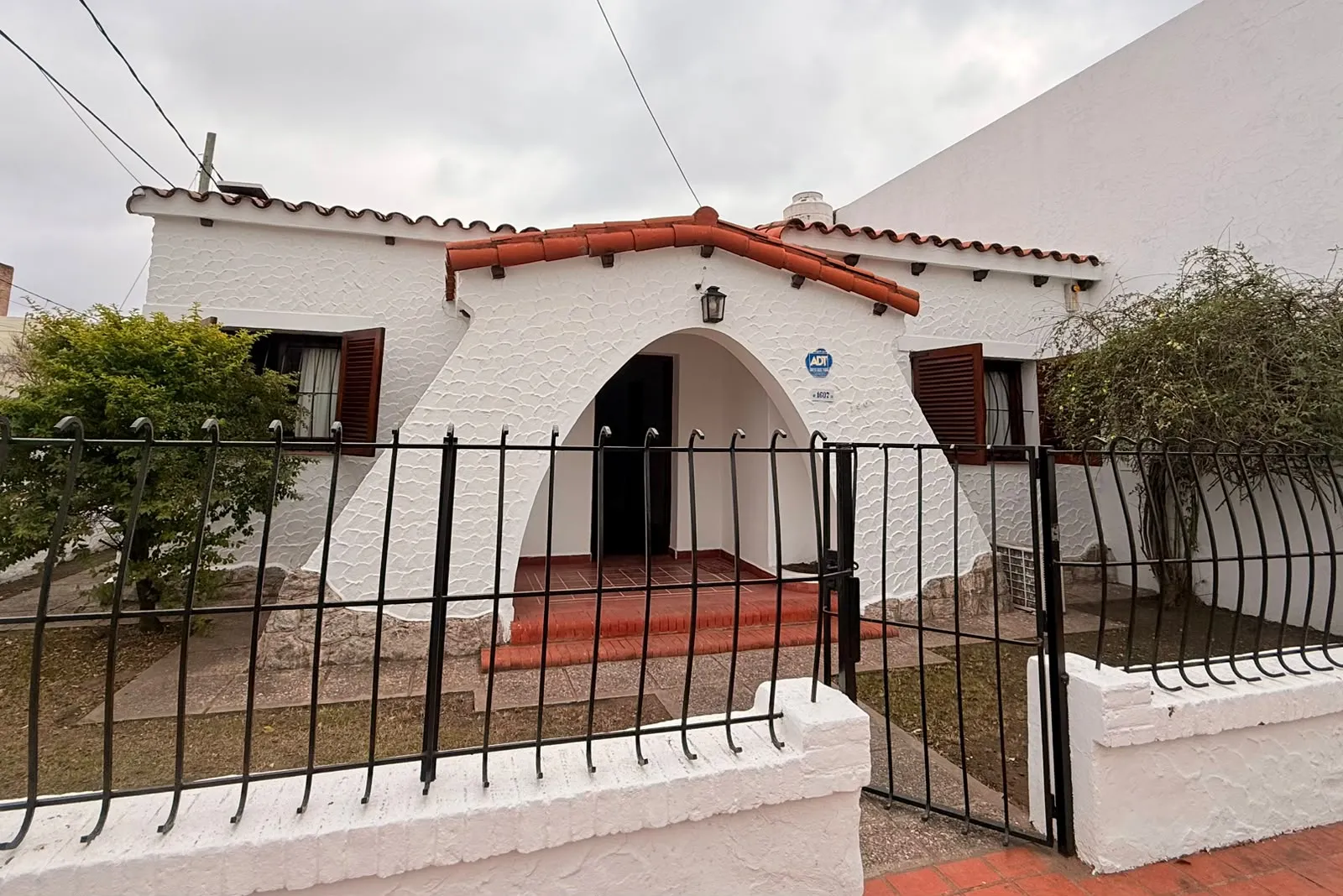 VENDO CASA BAJO PALERMO