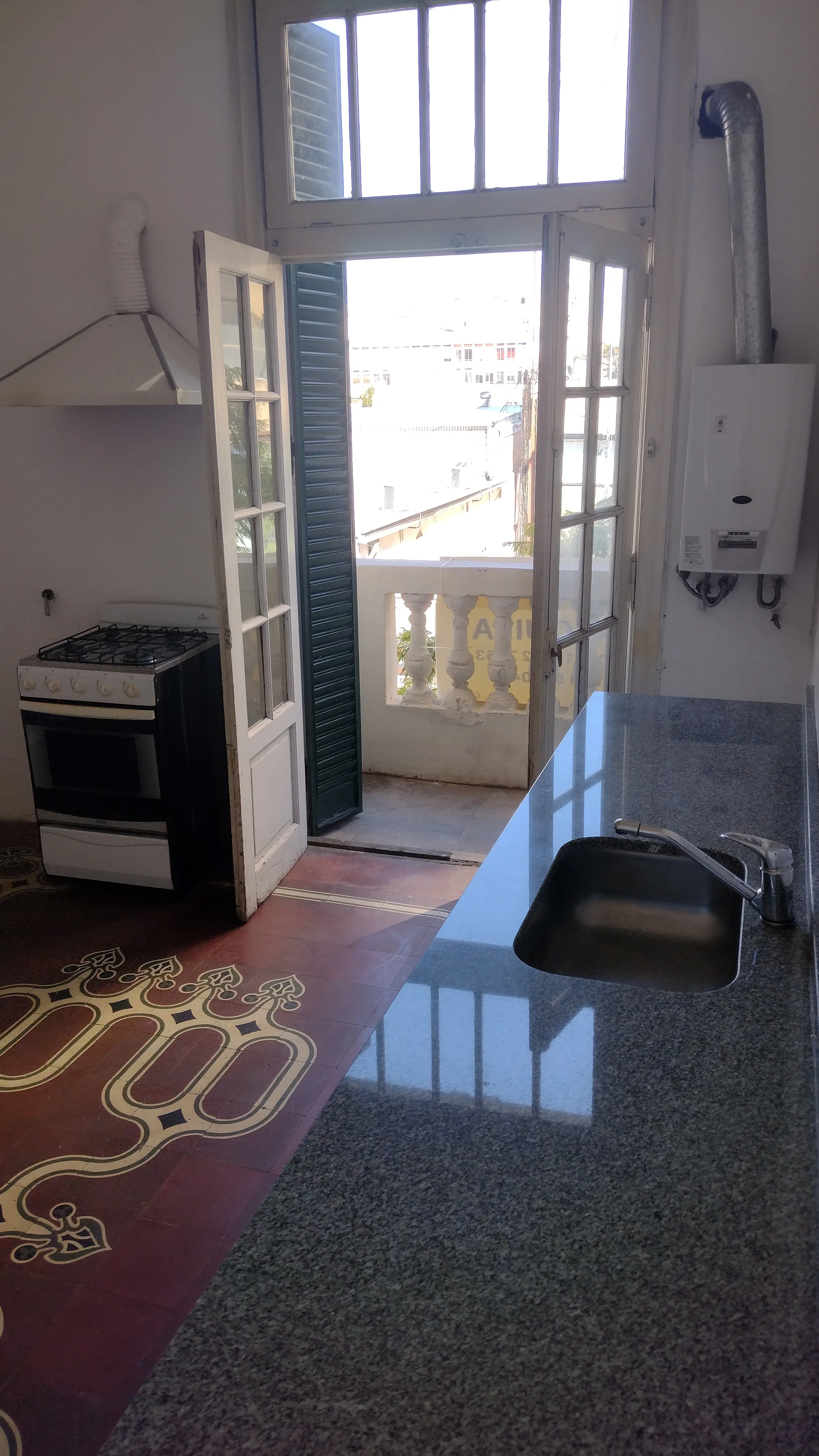 CENTRO - AV. OLMOS 33 -DEPTO 3 DORM + ESCRITORIO Y COCINA COMEDOR.