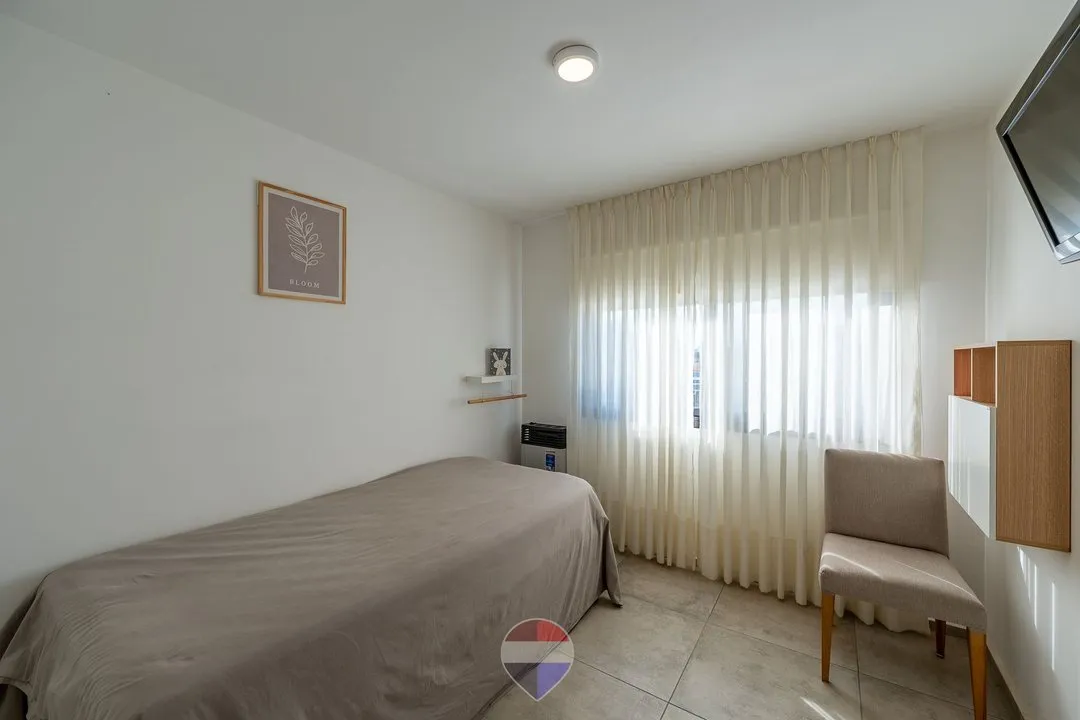 CASA TIPO DUPLEX DOCTA CORDOBA APTO CREDITO 3 DORMI JARDIN QUINCHO SEGURIDAD ZONA SUR VENTA