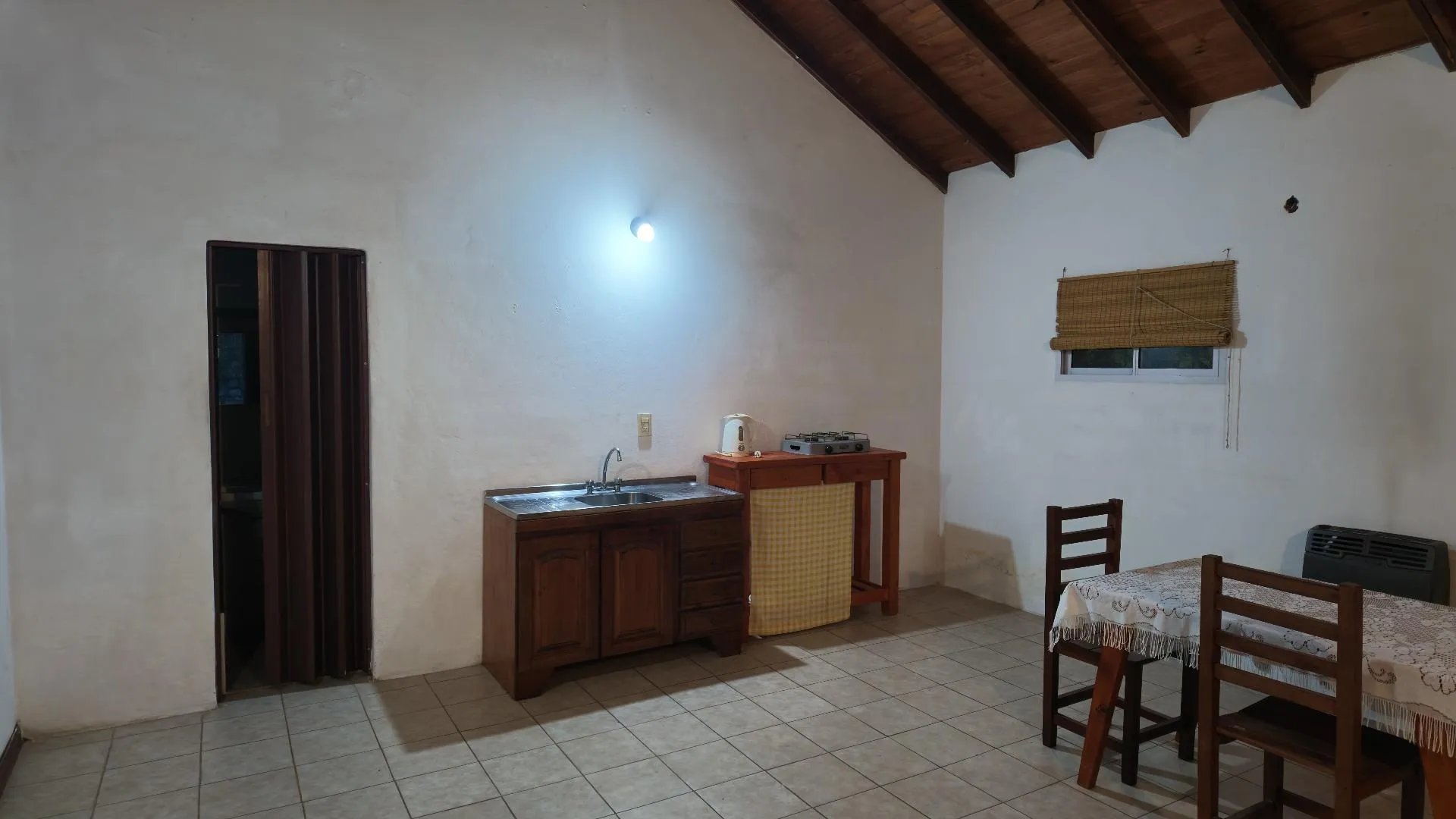 Casa + 2 locales comerciales en venta en Rincon del Este