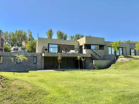 Casa en Venta en Lunlunta, Maipú