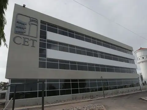 Oficina en Venta en Luzuriaga, Maipú