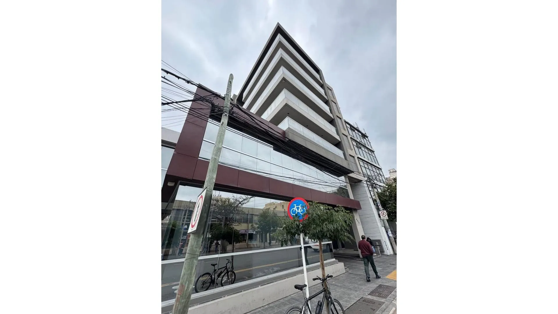 Exc Depto 2 dor alq gge/bcon/exc vtas Zuviría esq Belgrano