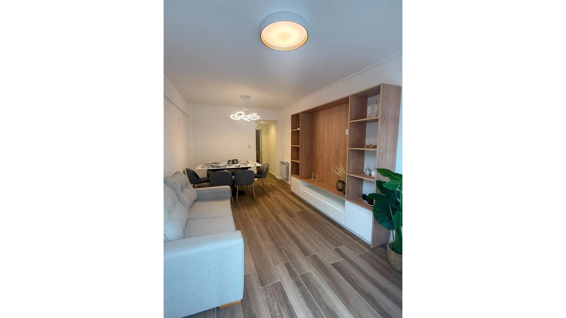3 ambientes con Espacio de cochera Macrocentro