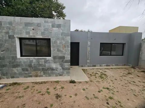 Casa en Venta en Villa Catalina, Río Ceballos