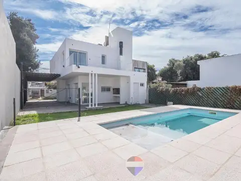 Casa en Venta en Villa Catalina, Río Ceballos