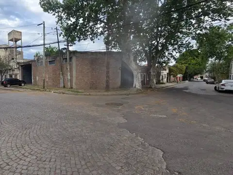 Galpón en Venta en Saladillo, Rosario
