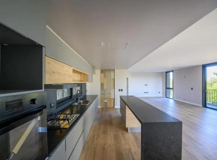 Departamento · 180m² · 3 Ambientes · 2 Cocheras