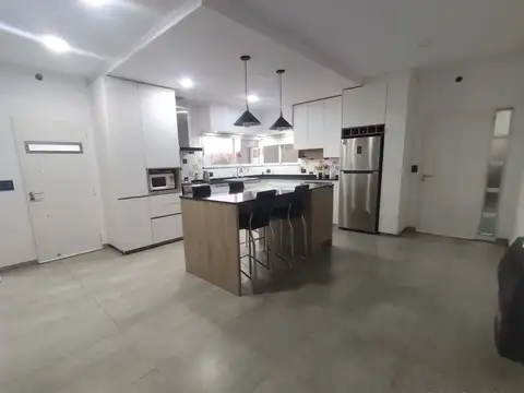 Casa en Venta en Piñero, Rosario