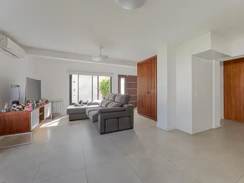 Casa en Venta en Fisherton, Rosario