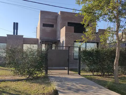 Casa en Venta en Hostal Del Sol Oeste, Rosario