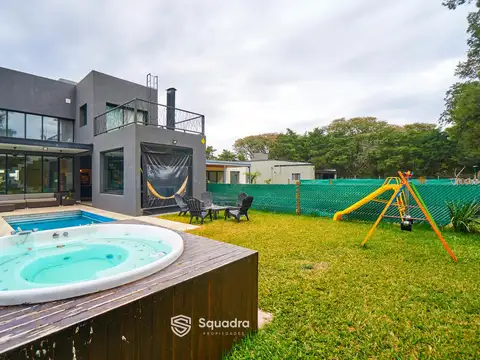 Casa en Venta en Pueblo Esther, Rosario
