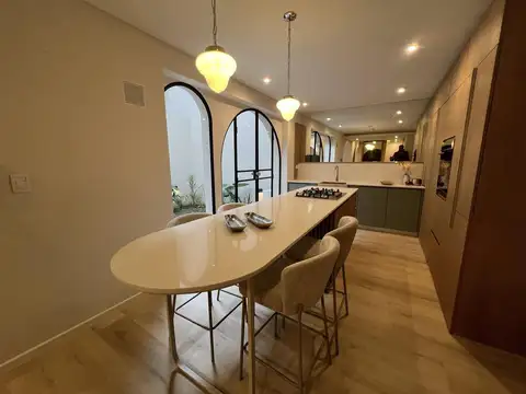 Casa en Venta en Nuestra Señora De Lourdes, Rosario