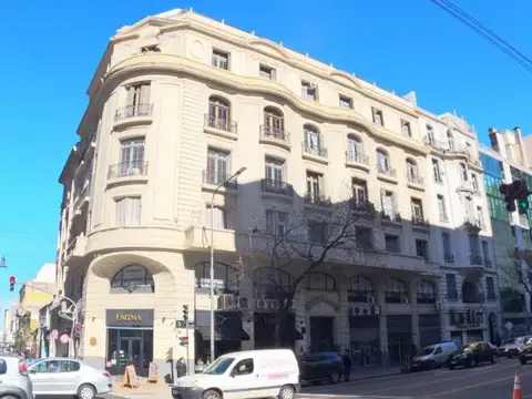 Local en Venta en Monserrat, CABA