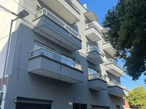 Departamento en Venta en Monte Castro, Capital Federal