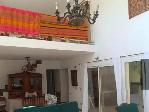 Casa en Alquiler en Barrio Cube, Countries y Barrios Cerrados en Escobar