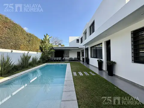 Casa en Venta en Martinez Vias / Libertador, Martinez
