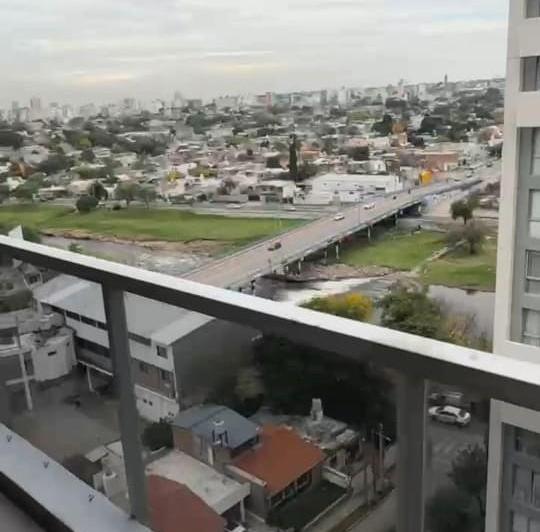 Departamento · 90m² · 3 Ambientes · 1 Cochera