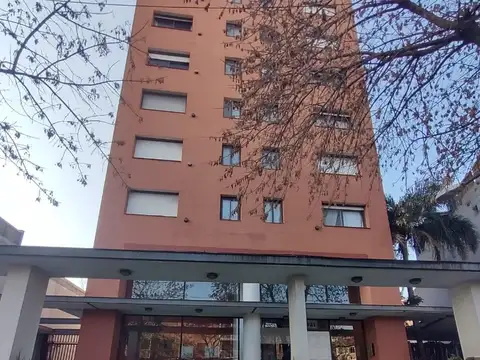 Departamento en Venta en San Isidro Vias / Rolon, San Isidro