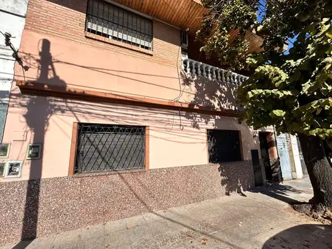 PH en Venta en Caseros, Partido de Tres de Febrero