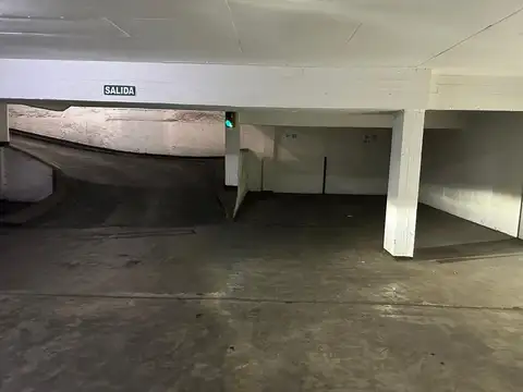 Cochera en Venta en San Isidro Vias / Libertador, San Isidro