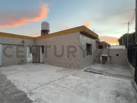 Casa en Venta en Villa Azalais, Cordoba