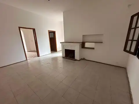 Casa en Venta en Sarmiento, Cordoba