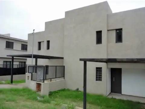 Casa en Venta en La Calera, Colón