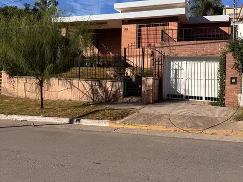Casa en Venta en Unquillo, Colón