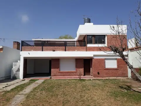 Casa en Venta en Alta Gracia, Santa María