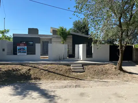 Casa en Venta en Alta Gracia, Santa María
