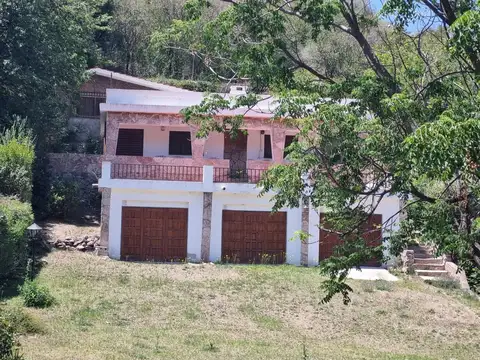 Casa en Venta en Barrio San Cayetano, Rio Ceballos