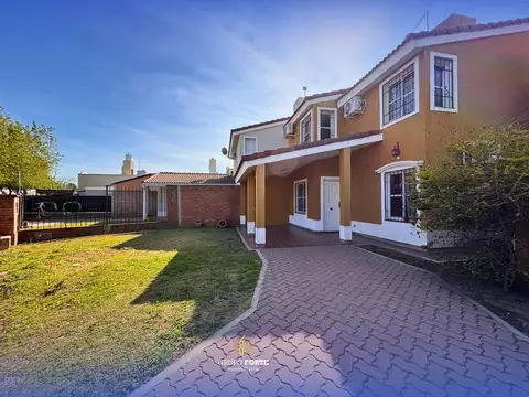 Casa en Venta en Solares De Santa Maria, Cordoba