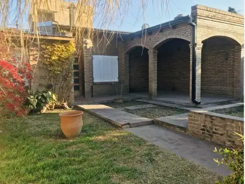 Casa en Venta en Alta Gracia, Santa María