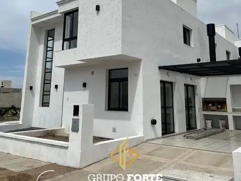 Casa en Venta en Docta, Countries y Barrios Cerrados en Cordoba Capital