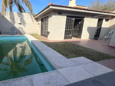 Casa en Venta en Rosedal , Córdoba