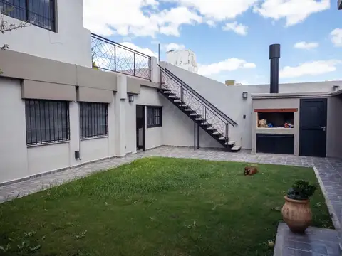 Casa en Venta en Poeta Lugones, Cordoba