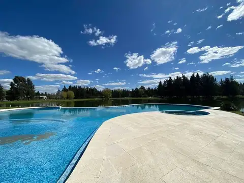 Terreno en Venta en Miralagos, Countries y Barrios Cerrados en la Plata