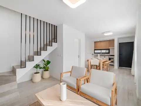 Casa en Venta en Nuevo Poeta Lugones, Capital