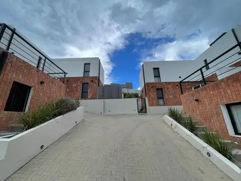 Casa en Venta en Cuesta Colorada, La Calera