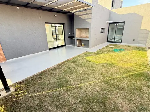 Casa en Venta en Colinas De Manantiales, Countries y Barrios Cerrados en Cordoba Capital
