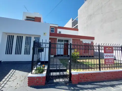 Casa en Venta en Alta Gracia, Santa María